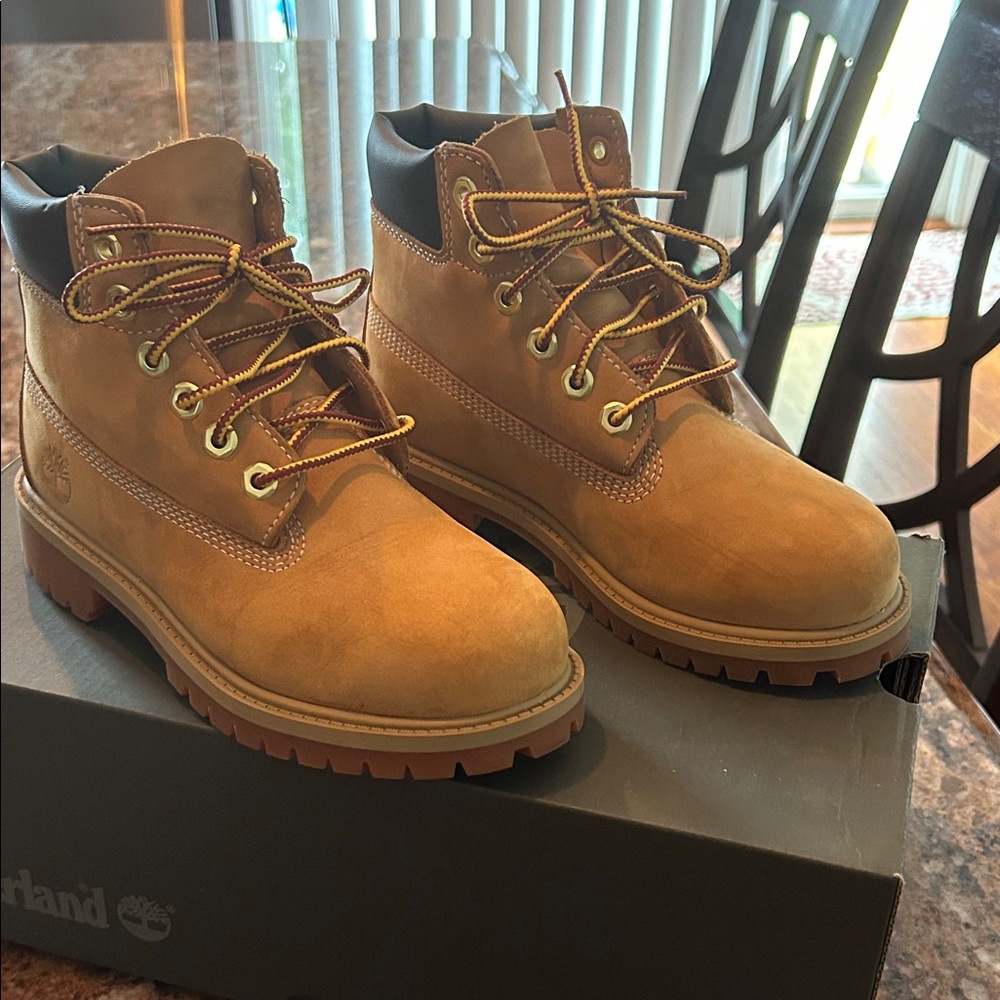 Timberland Classic Wheat Nubuck Boots